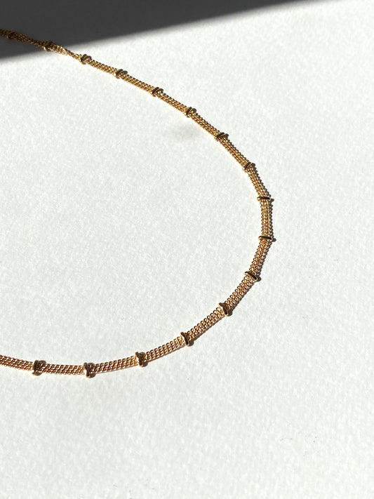 Collier Carlotta